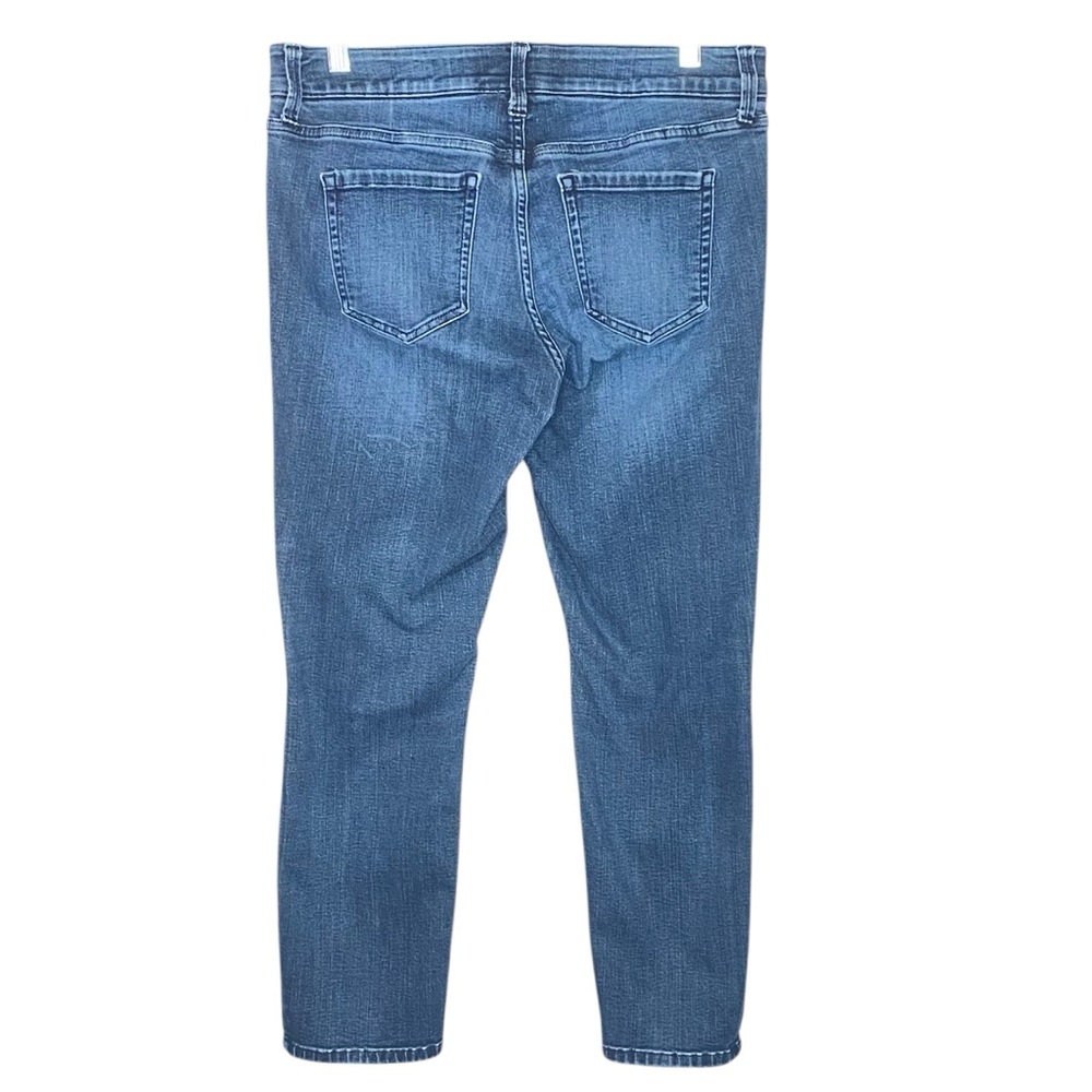 Liz Claiborne Petite Jeans Classic Slim Leg Mid Rise Medium Wash Size 10PS - Picture 2 of 5